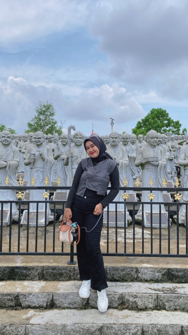 Foto Novriyanti